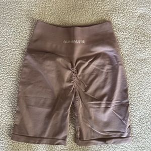 Alphalete amplify shorts 6.5” size small